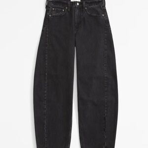 Abercrombie & Fitch Barrel Jean